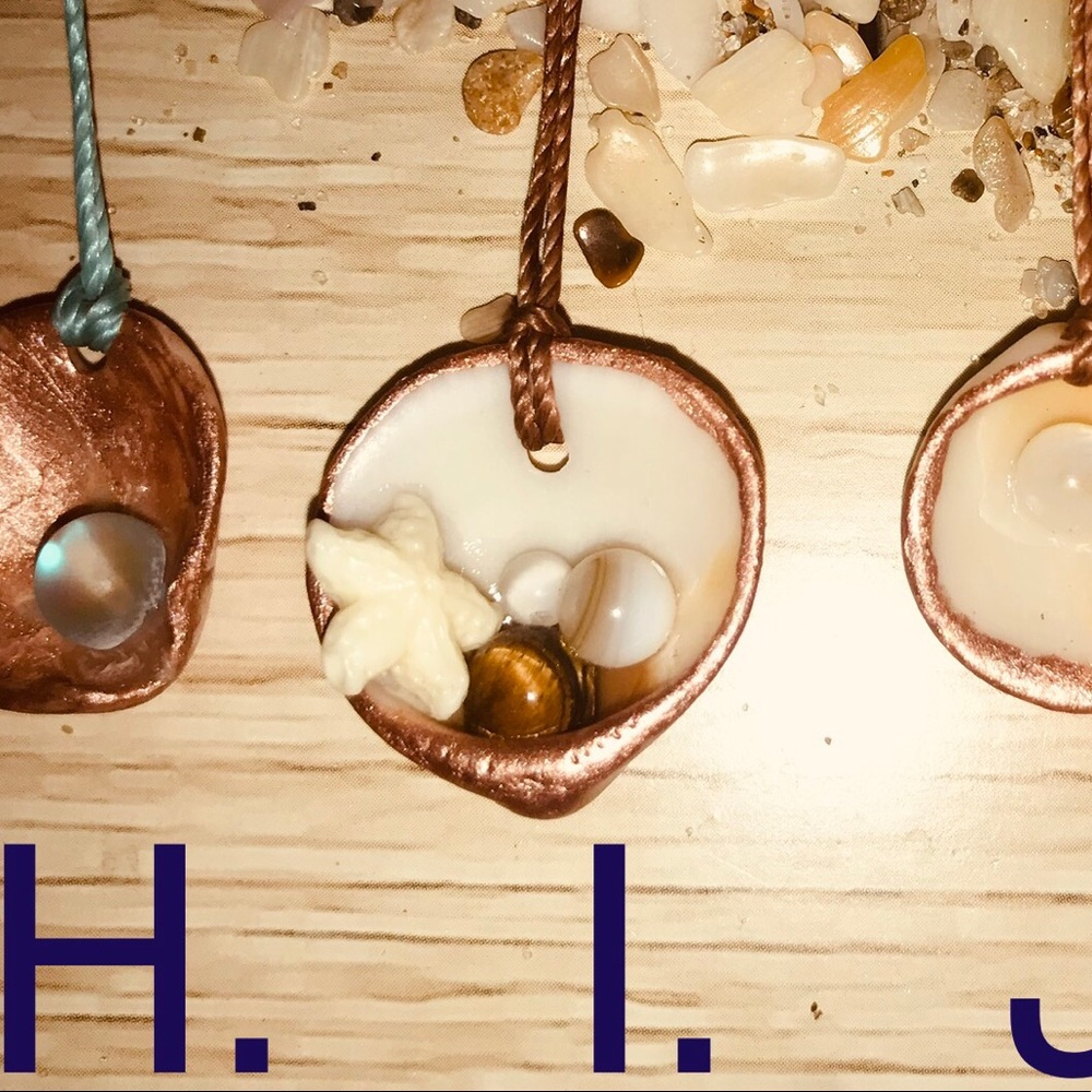 I: Authentic Dainty Seashell Necklace